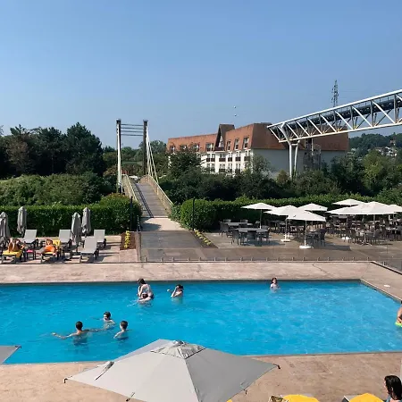 Amiraute Golf Deauville 3* Тук