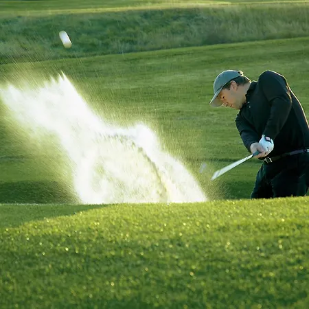 Amiraute Golf Deauville Тук